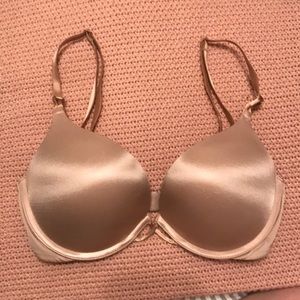 Nude Victoria’s Secret Bombshell bra